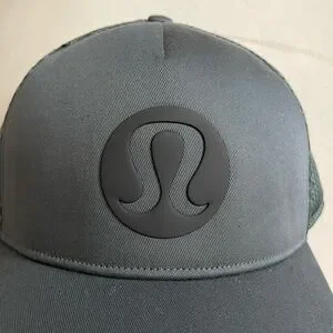 Lululemon NWT Gun Metal Grey & Black Trucker Hat Size L/XL lululemon athletica | Accessories | Lululemon Nwt Gun Metal  main image 3